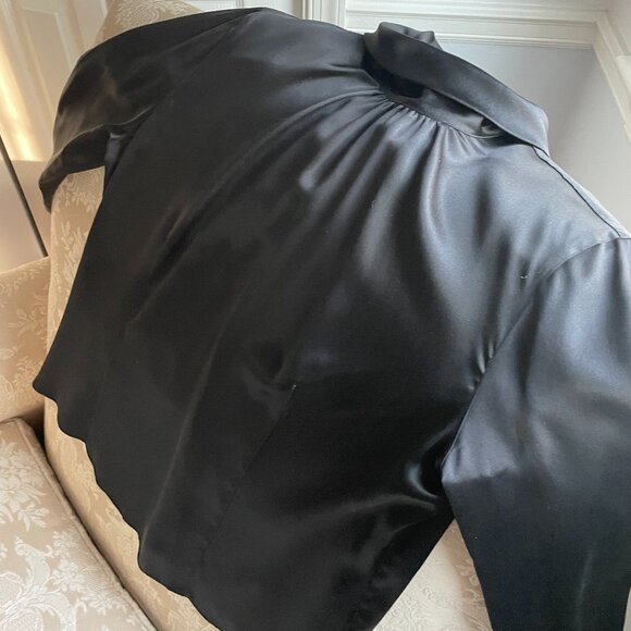 Black silk blouse, timeless - Picture 2 of 14